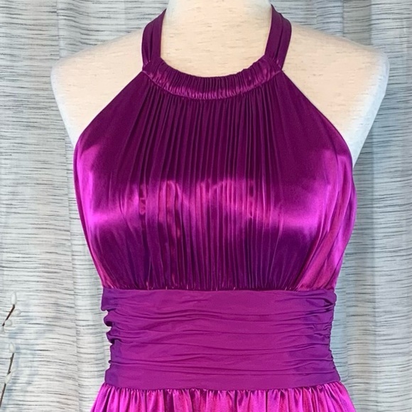 Adrianna Papell solid purple flowing halter evening party dress. - Picture 3 of 16